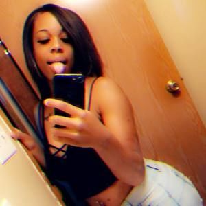 Meet your Posher, Takayla